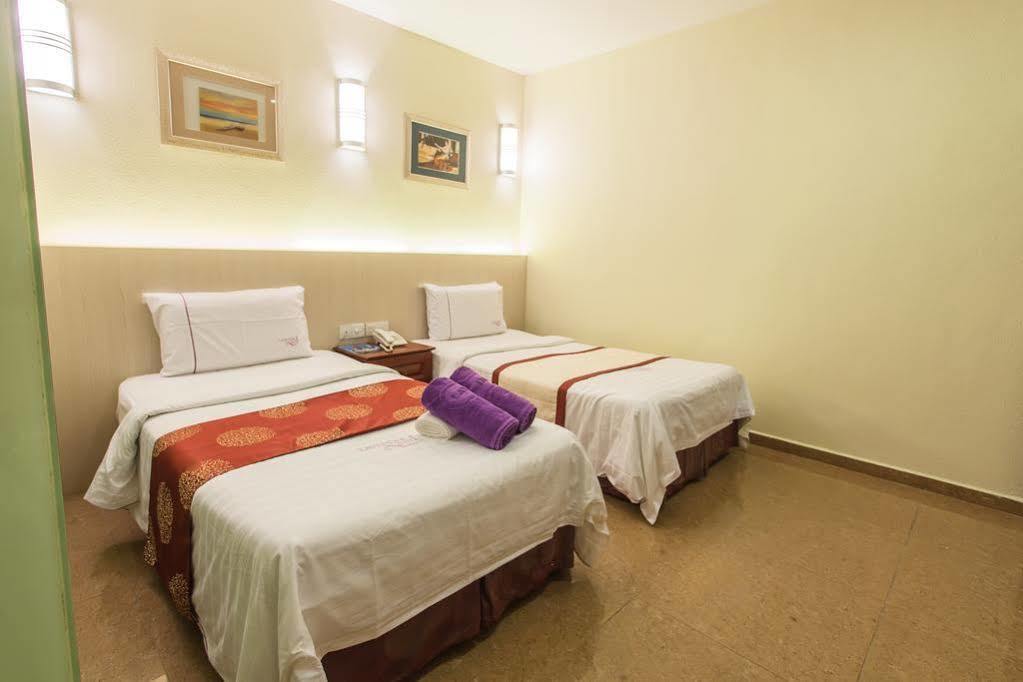 Lavender Inn Permas Jaya Johor Bahru Kültér fotó